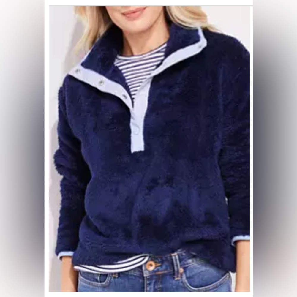 Women’s Vineyard Vines Teddy Snap Placket Pullover - Size Large.
LIKE NEW!